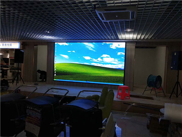 會議室安裝P3室內全彩LED顯示屏效果