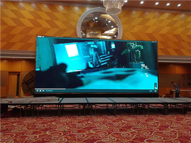 酒店內安裝LED室內全彩顯示屏實景圖
